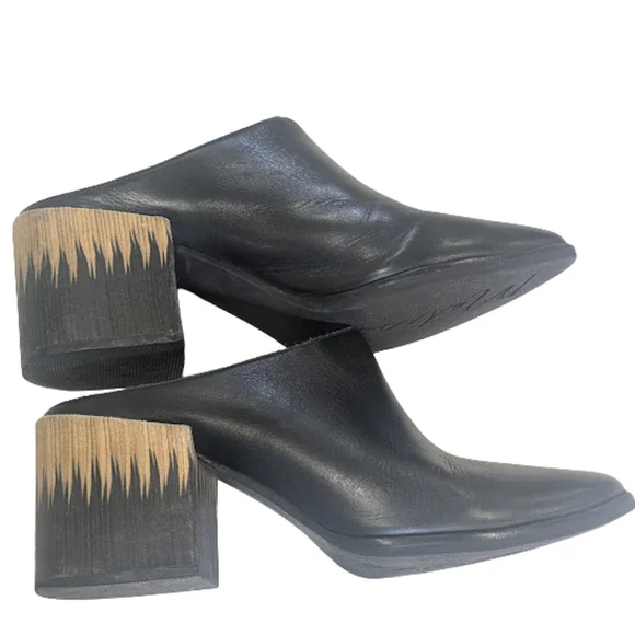 Sculptural Heel Black Leather Mules | Matisse Evie | Modern Minimalist Size 8M - Picture 5 of 9
